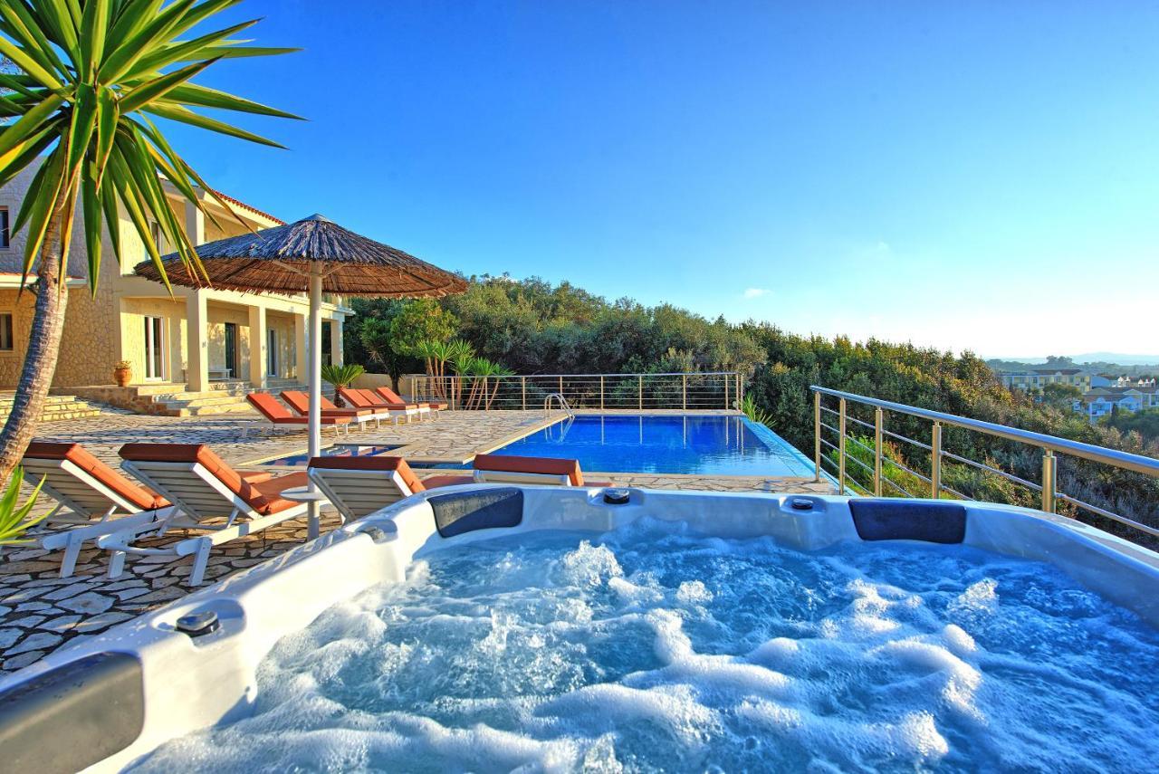 Beachfront Villa Seasun By Posarellivillas Agios Spyridon  Exterior photo